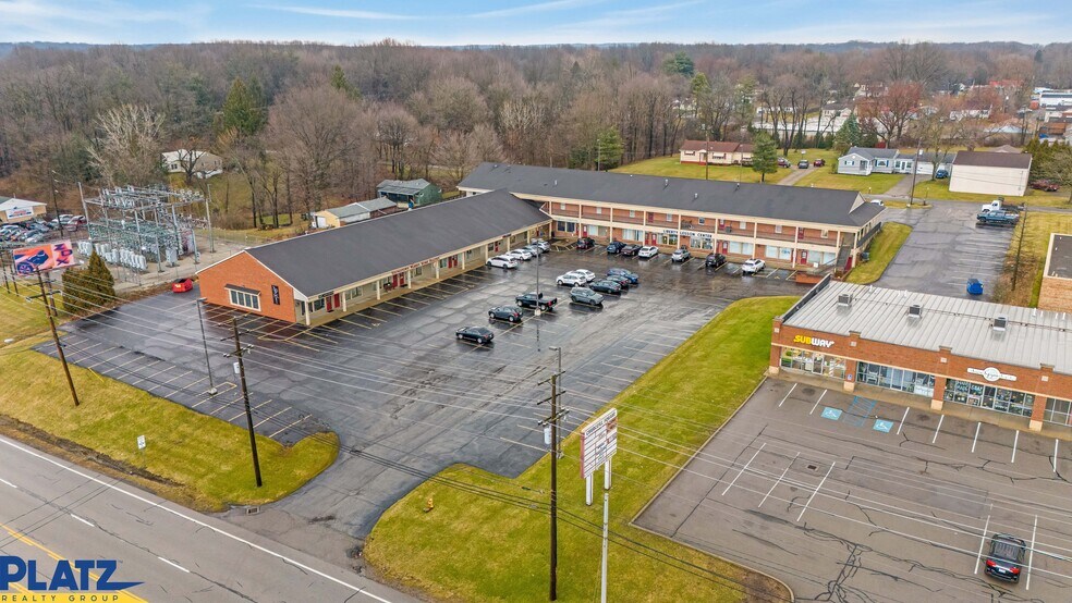 Primary Photo Of 4531 Belmont Ave, Youngstown Unknown For Lease