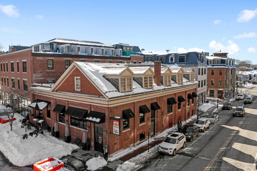 More Photos Of 172 Hanover St, Portsmouth Restaurant For Sale