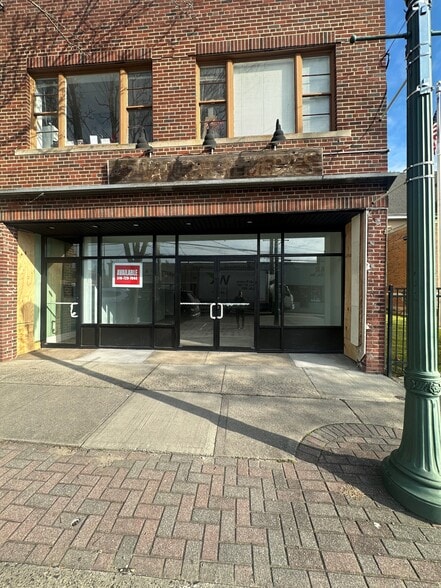 More Photos Of 165 Larkfield Rd, East Northport Office Residential For Lease