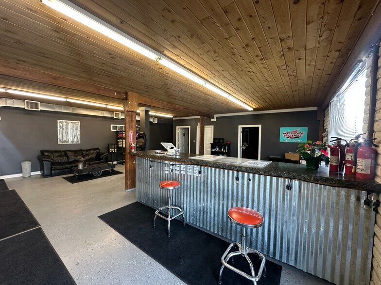 More Photos Of 198 N 2300 W, Tremonton Warehouse For Sale