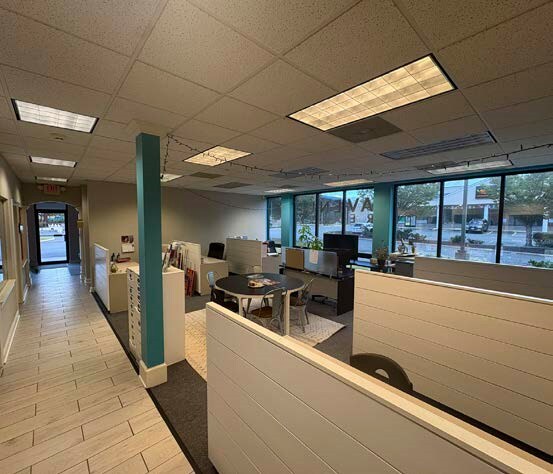 More Photos Of 900-920 Gardens Blvd, Charlottesville Office For Lease