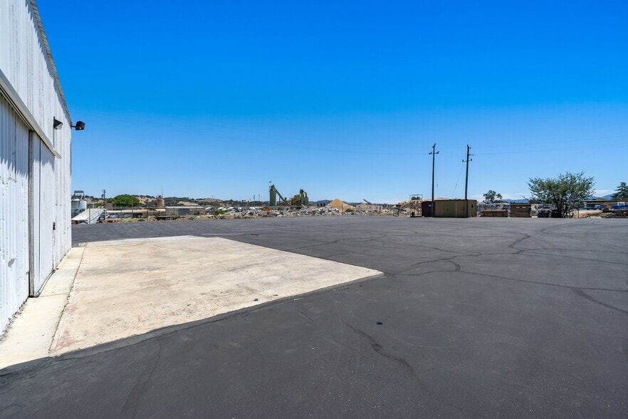 More Photos Of 2320 Ramada Dr, Paso Robles Industrial For Lease