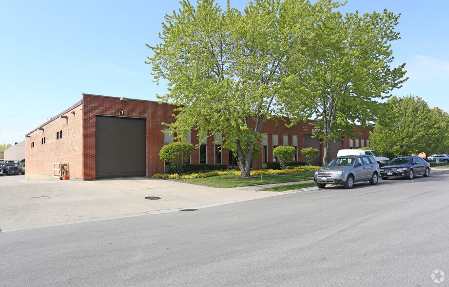 More Photos Of 1515-1545 W Jarvis Ave, Elk Grove Village Warehouse For Lease