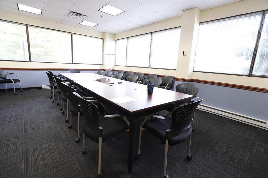 More Photos Of 35 Technology Dr, Warren Office For Sale