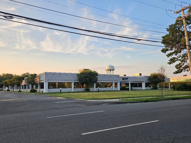 More Photos Of 877 Stewart Ave, Garden City Medical For Sale