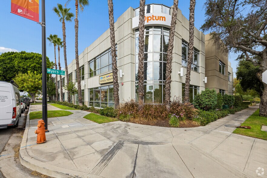 More Photos Of 2211 W Magnolia Blvd, Burbank Medical For Lease