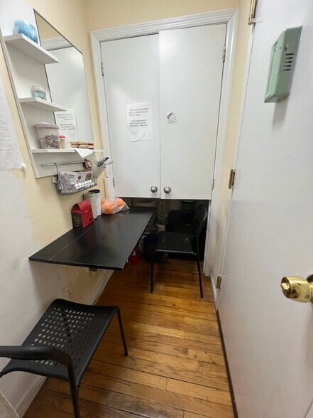 More Photos Of 8733 Justice Ave, Flushing Storefront Retail Residential For Lease