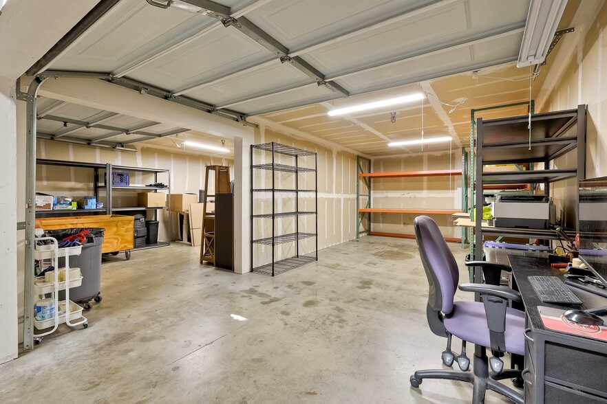 More Photos Of 13200 Kirkham Way, Poway Warehouse For Sale