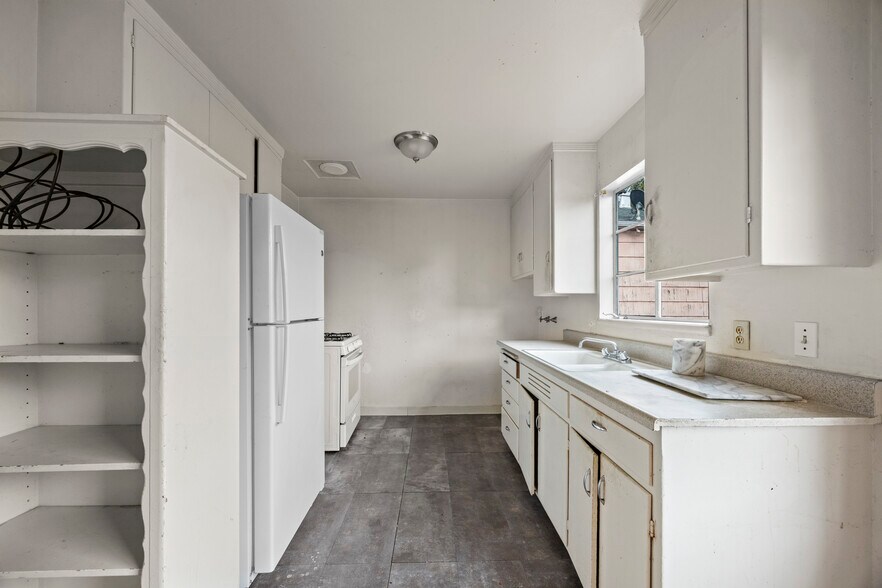 More Photos Of , Berkeley Multifamily For Sale