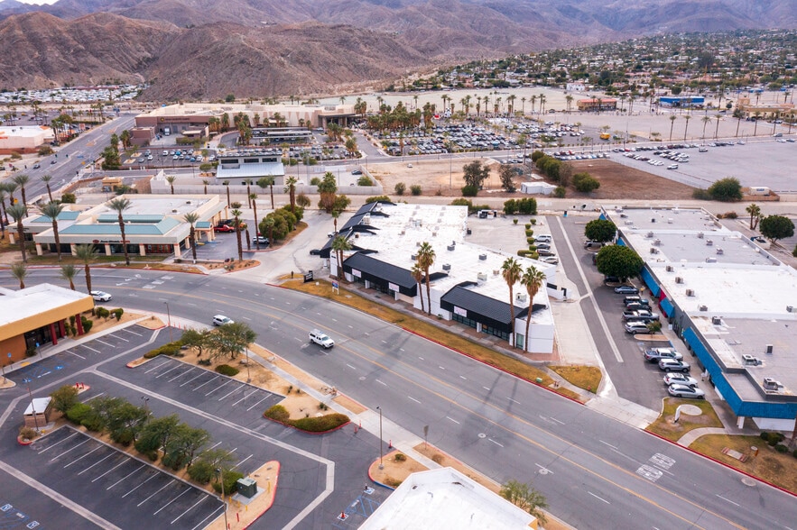 More Photos Of 68945 Perez Rd, Cathedral City Showroom For Lease