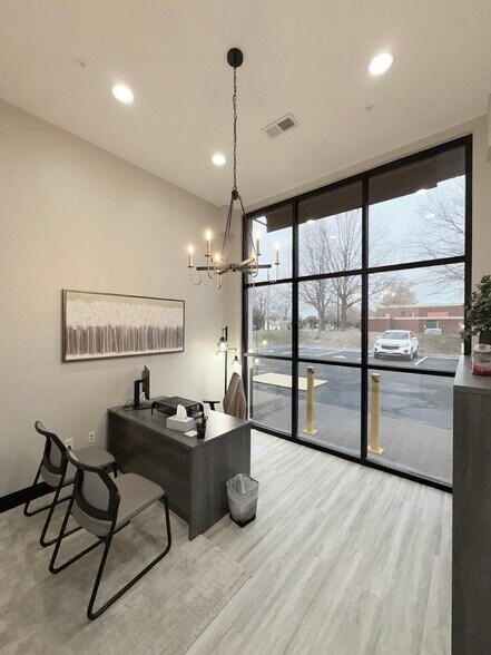 More Photos Of 1772 General Booth Blvd, Virginia Beach Flex For Lease