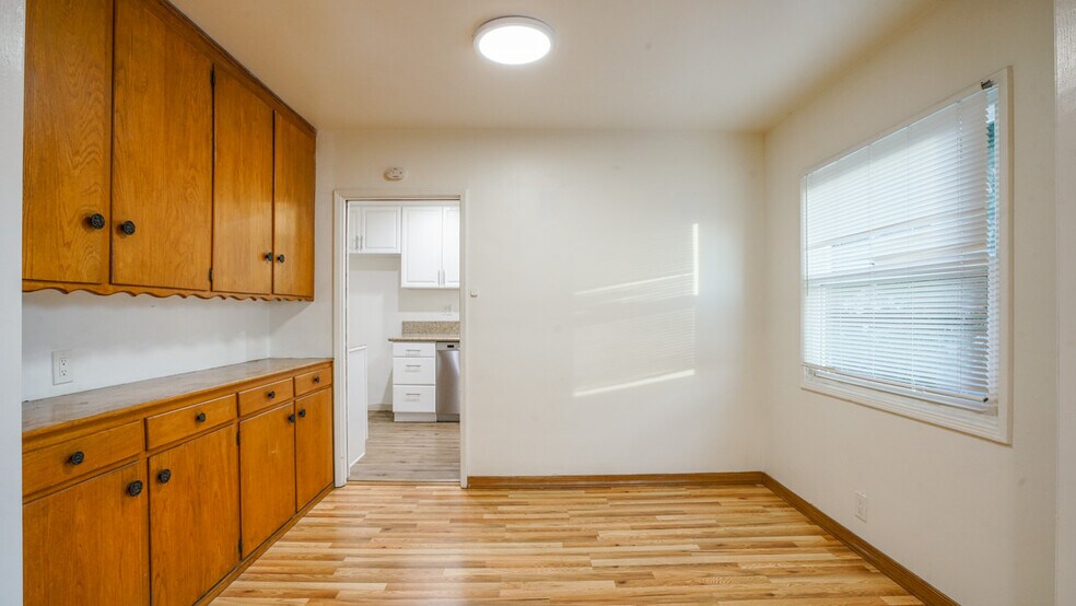 More Photos Of 1801-1809 Verdugo Loma Dr, Glendale Apartments For Sale