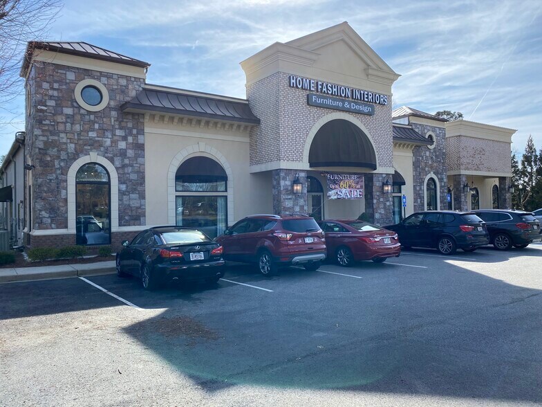 More Photos Of 793 N Main St, Alpharetta Freestanding For Sale