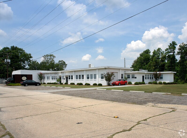 More Photos Of 4208 Pace St, North Charleston Warehouse For Lease
