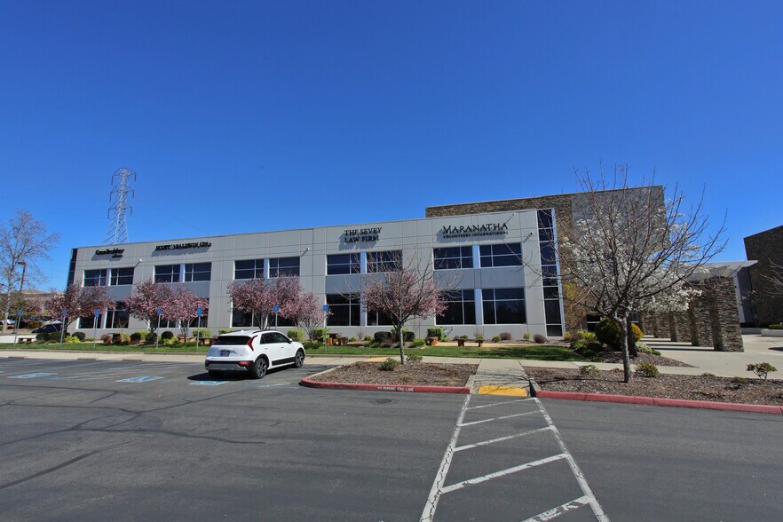 More Photos Of 990 Reserve Dr, Roseville Office For Sale