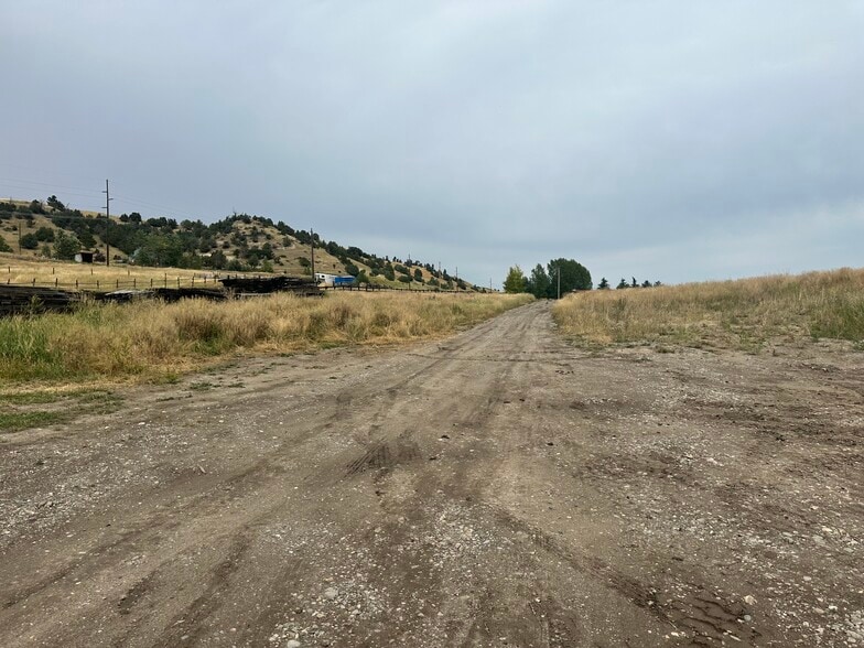 More Photos Of 2549 Cottontail rd, Bozeman Warehouse For Lease