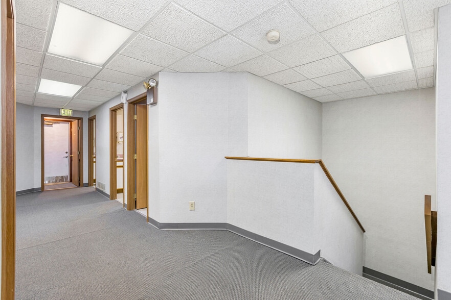 More Photos Of 5850 Boymel Dr, Fairfield Medical For Sale