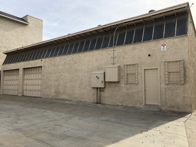 More Photos Of 9820 1/2 Belmont St, Bellflower Office For Lease