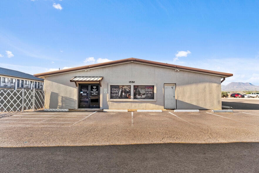 Primary Photo Of 1550 W Thatcher Blvd, Safford Loft Creative Space For Sale