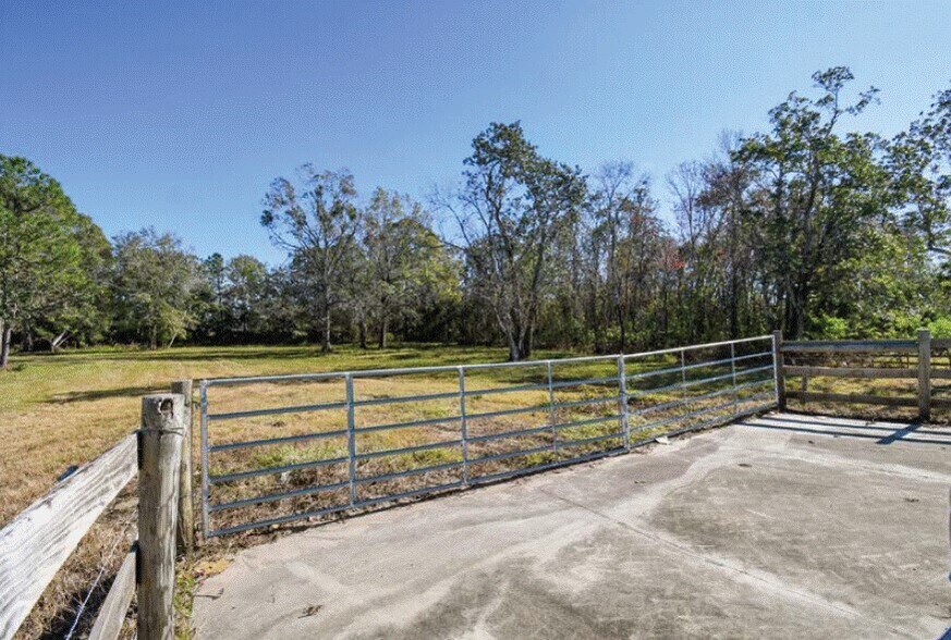 More Photos Of 6020 U.S. 17-92 N hwy, Loughman Land For Sale