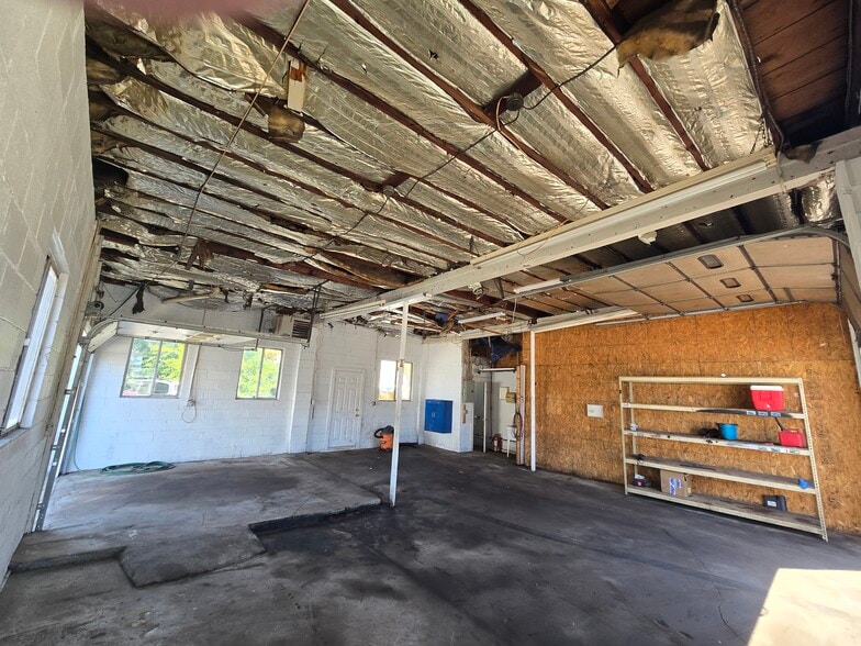 More Photos Of 109 Fletcher Ave, Cranston Industrial For Lease