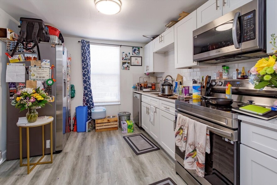 More Photos Of 37 Hill Ave, Orlando Flex For Sale