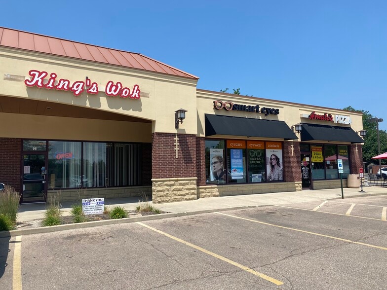 More Photos Of 3150 N Aurora Rd, Aurora Unknown For Lease