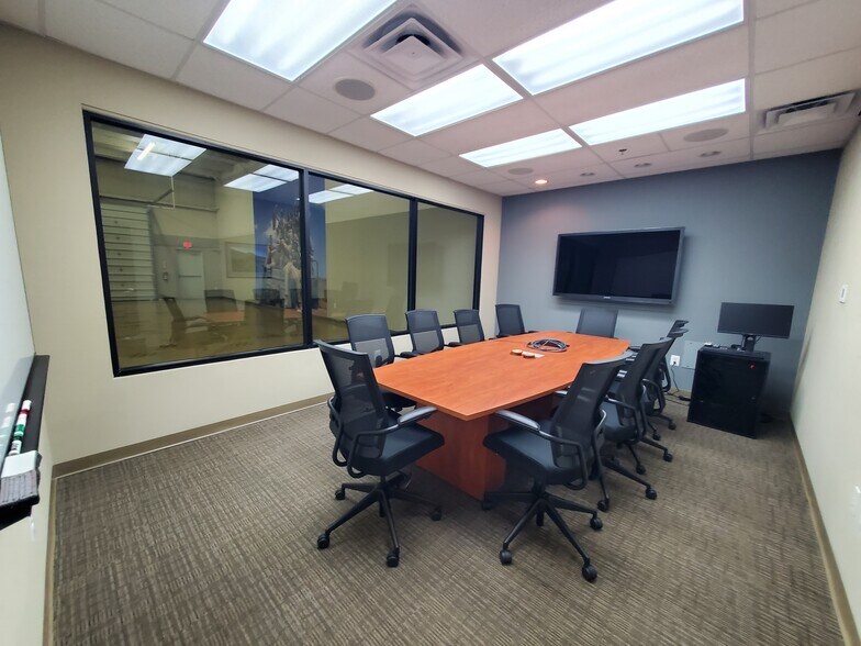 More Photos Of 3619 Richmond Hwy, Stafford Light Distribution For Lease