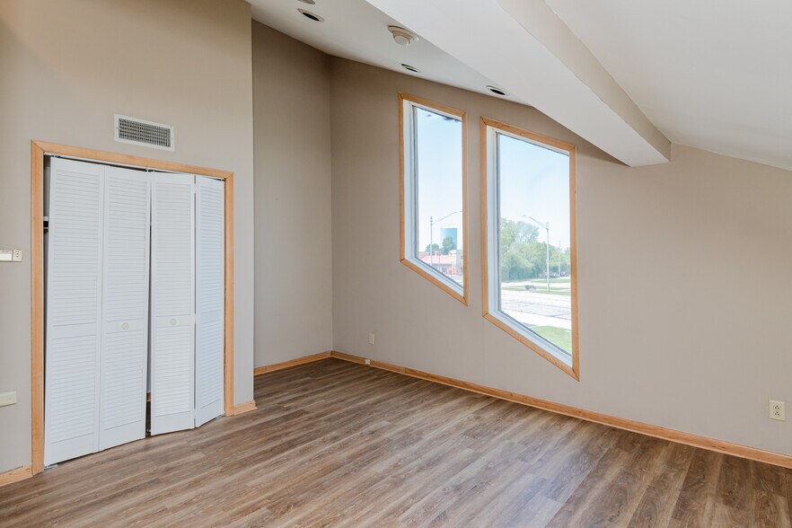 More Photos Of 6750 Brandt Pike, Huber Heights Medical For Sale