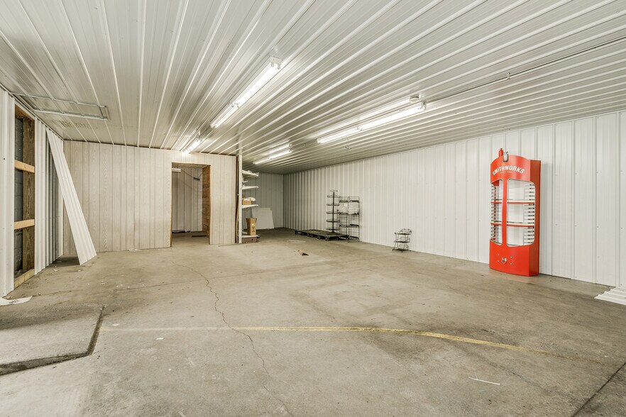 More Photos Of 1003 Campbell St, Prescott Freestanding For Sale