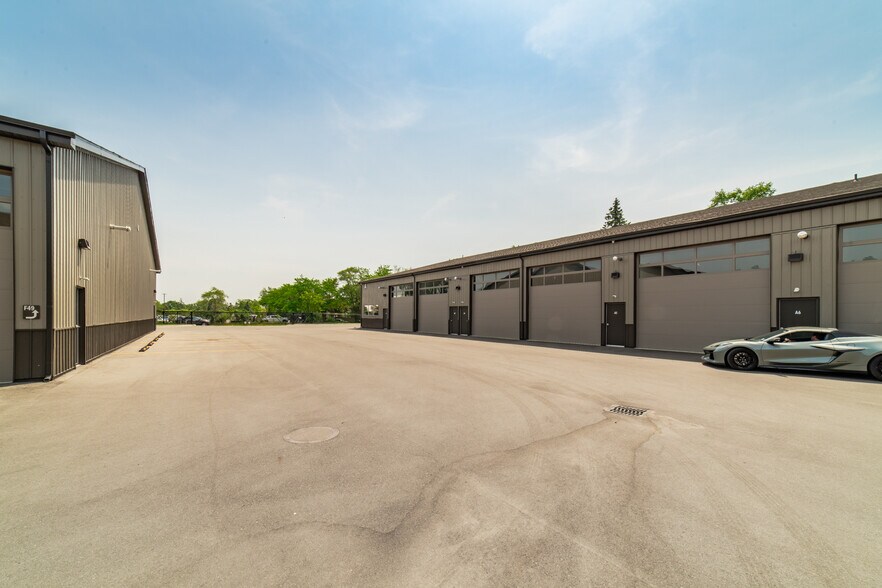 More Photos Of 1641 Balian Rd, Waterford Self Storage For Sale