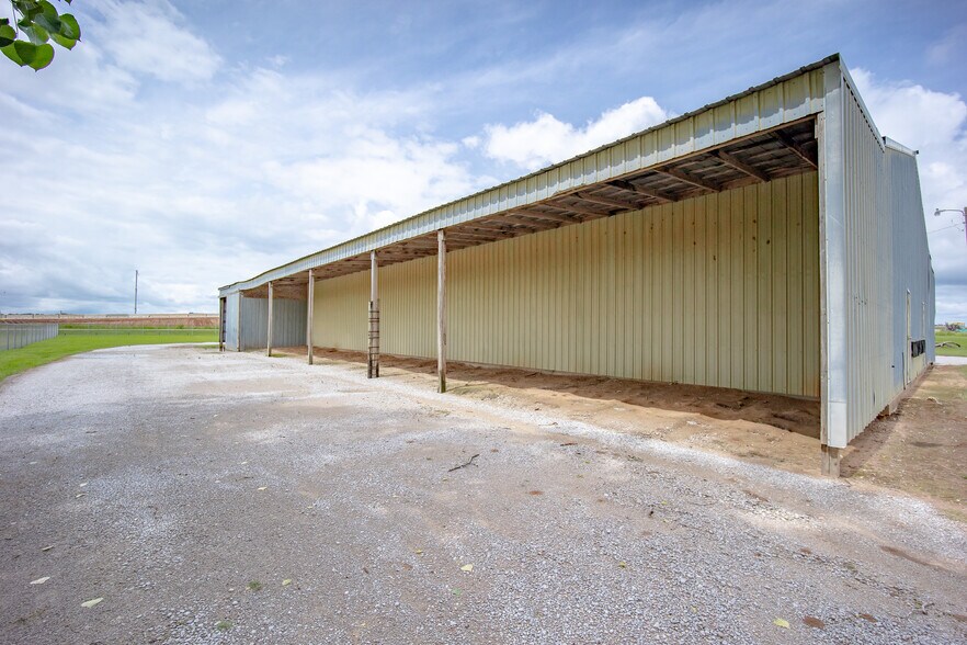 More Photos Of 1037 W Adkins Hill Rd, Norman Land For Sale