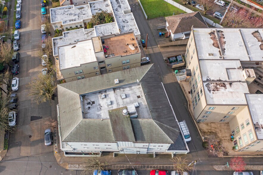 More Photos Of 7301 5th Ave NE, Seattle Office For Sale