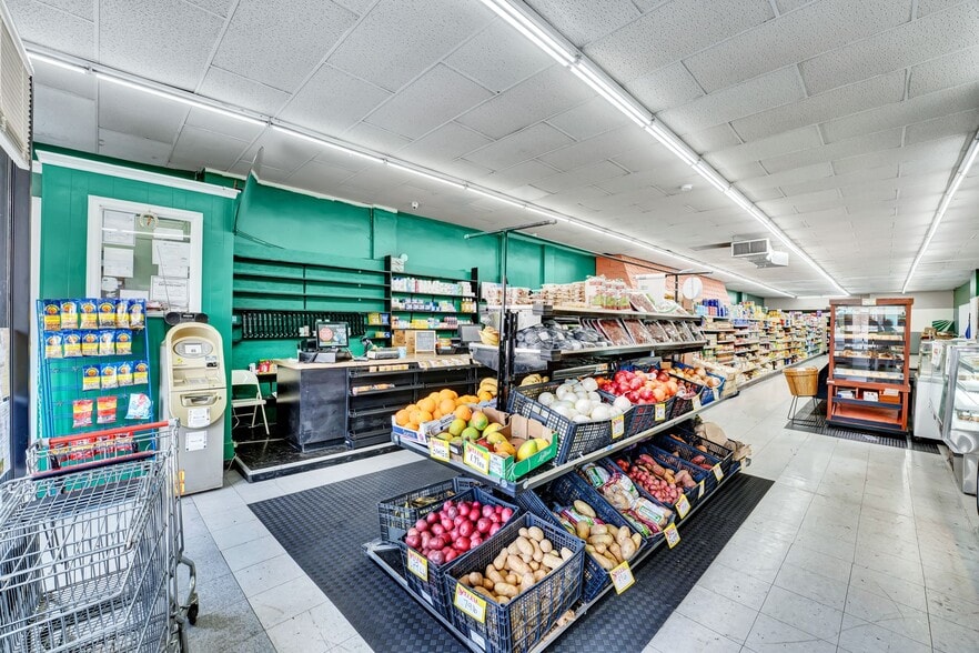 More Photos Of 147 Chestnut St, Roselle Park Storefront Retail Residential For Sale