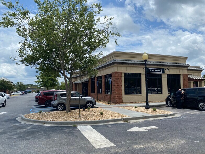 More Photos Of 3259 Inner Perimeter Rd, Valdosta Storefront For Lease