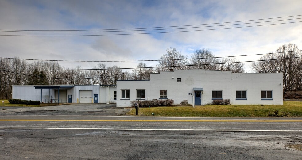 More Photos Of 180 Ushers Rd, Round Lake Warehouse For Sale