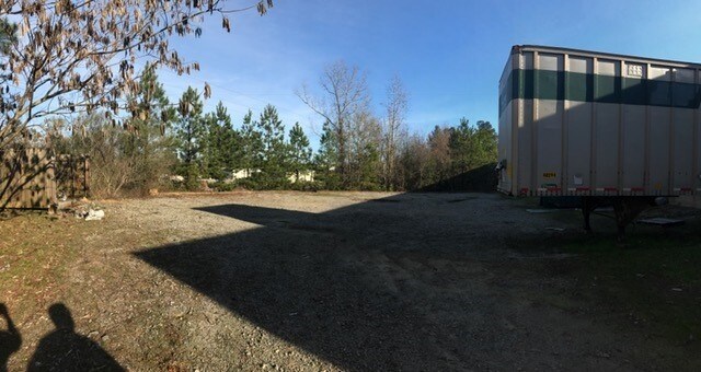 More Photos Of 766 Industrial Park Dr, Evans Warehouse For Lease