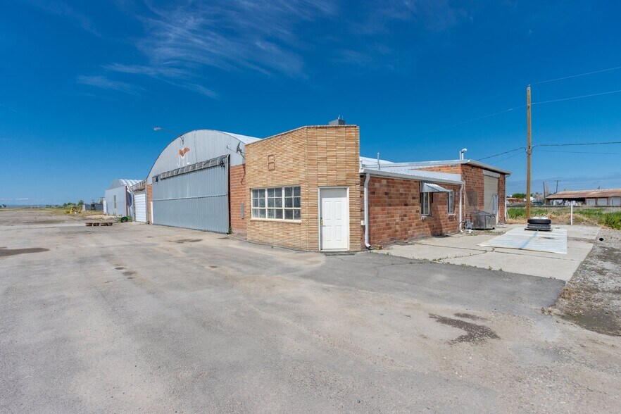 More Photos Of 76 Sawyer Lp, Hardin Flex For Sale