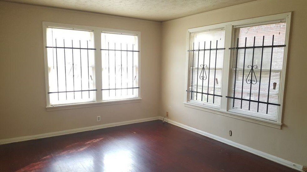 More Photos Of 519 W 23rd St, Jacksonville Apartments For Sale