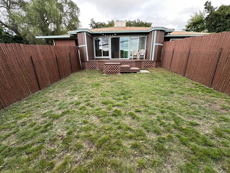 More Photos Of 3135 Lower Kula Rd, Kula Storefront Retail Office For Sale