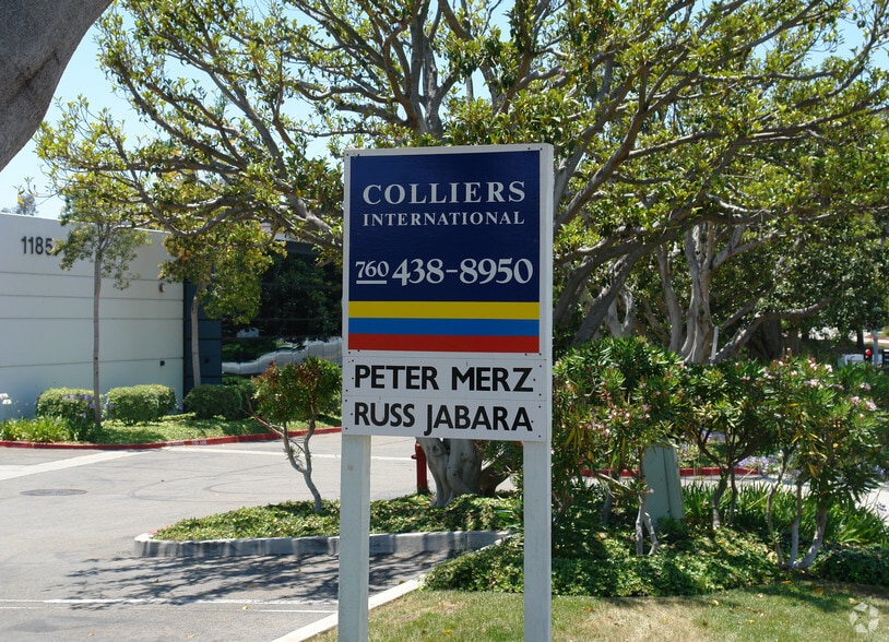 More Photos Of 1175 Park Center Dr, Vista Warehouse For Lease