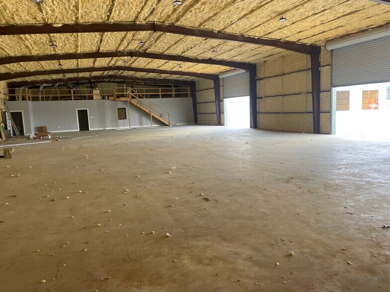 More Photos Of 2023 H O Mills hwy, Port Arthur Warehouse For Lease