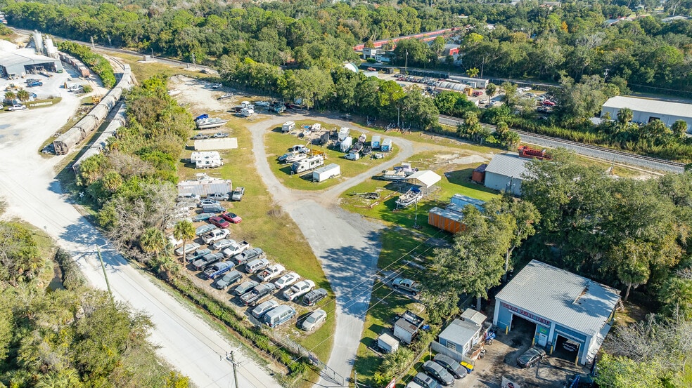 More Photos Of 200 Railroad Ave, Edgewater Service For Sale