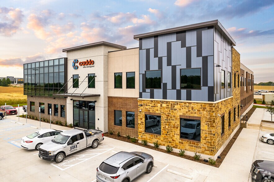 Primary Photo Of 4324 Mapleshade Ln, Plano Office For Lease