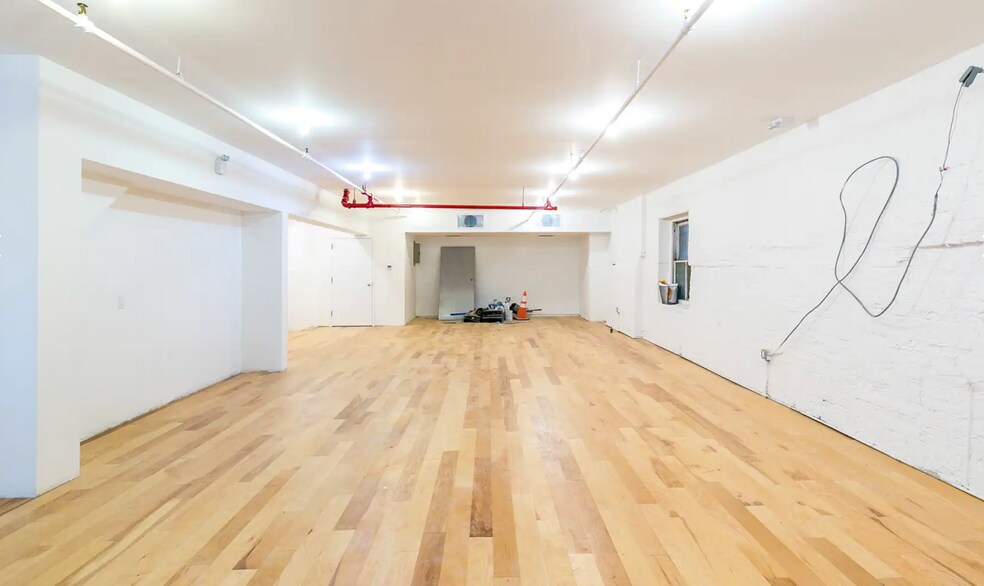 More Photos Of 3 Great Jones St, New York Apartments For Lease