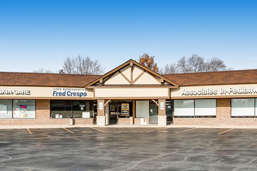 More Photos Of 1010-1072 E Schaumburg Rd, Streamwood Unknown For Lease