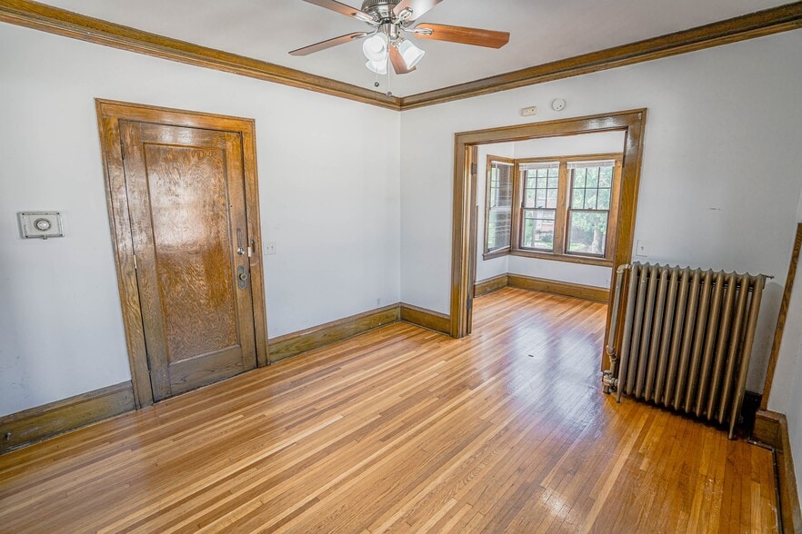More Photos Of 990 Grand Ave, Saint Paul Apartments For Sale
