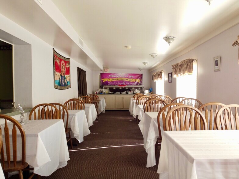 More Photos Of 10423 Flat Shoals Rd, Covington Restaurant For Sale