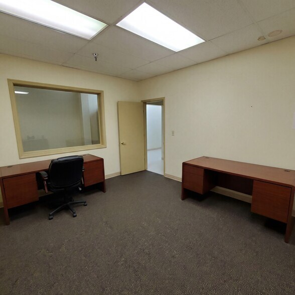 More Photos Of 1028 Gallatin Pike S, Madison Freestanding For Lease