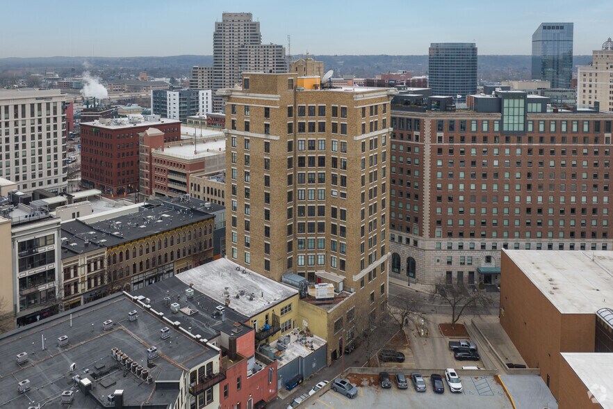 More Photos Of 60 Monroe Center NW, Grand Rapids Office Residential For Sale